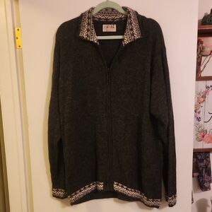 Vintage SUMAC ALPACA BY PEREZ Men's Black Sweater with Patterned Trim